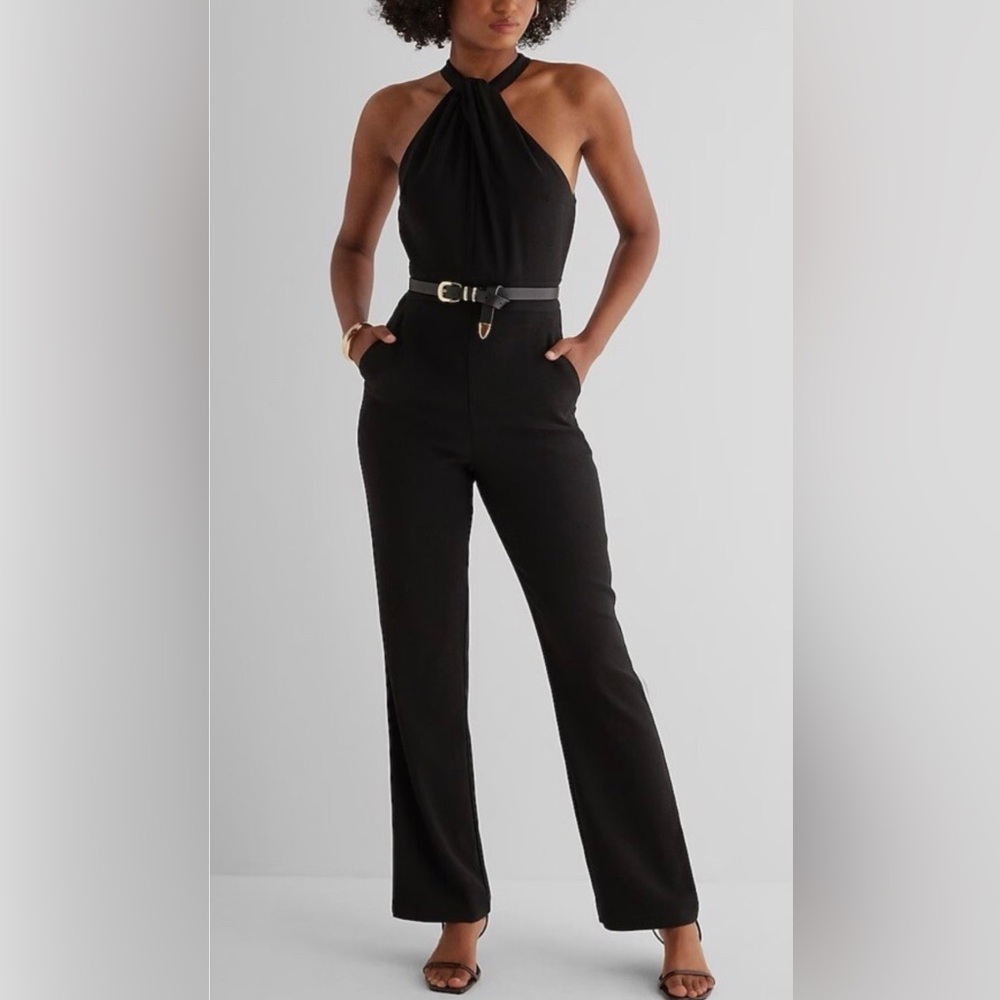NWT Express Black Jumpsuit - Size 8